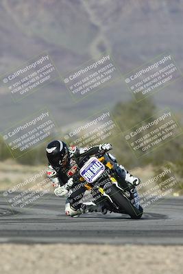 media/Jan-15-2026-Racers Edge (Thu) [[dfebeb70ab]]/2-A Group/Session 5 (Turn 5)/